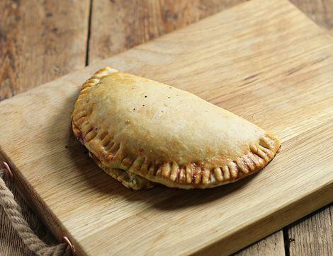 Mature Cheddar & Vegetable Pasty