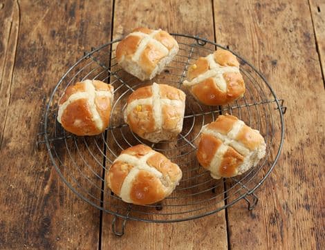 St Clements Hot Cross Buns