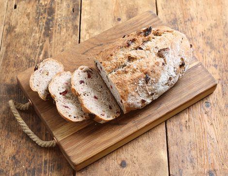 Christmas Bread with Cranberry & Walnut, Unsliced