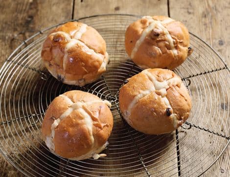 Large Hot Cross Buns