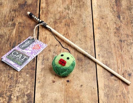 Sprouty McSprout Face, Eco Cat Teaser Toy with Catnip, Non-Organic