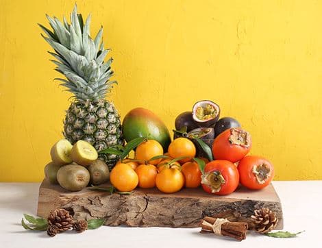 The Organic Deluxe Christmas Fruit Box