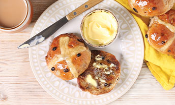 Save 10% on Authentic Bread Co.’s organic hot cross buns