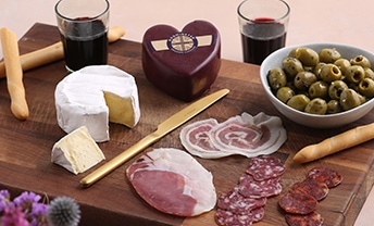 Enjoy delicious cheese and charcuterie on Valentine’s Day