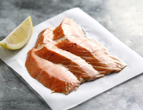 Flaky Roast Smoked Salmon, Sliced, Organic (120g)