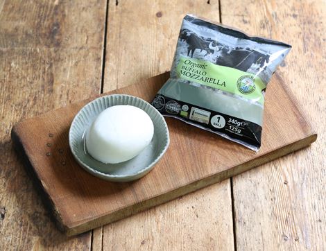 Buffalo Mozzarella, Organic, Laverstoke Park Farm (125g)