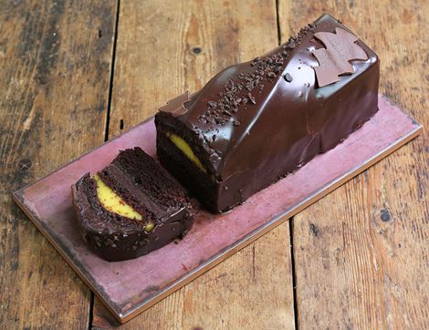 Chocolate & Orange Yule Log, Organic, Daylesford (750g)