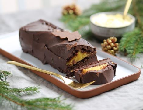 Chocolate & Orange Yule Log, Organic, Daylesford (750g)