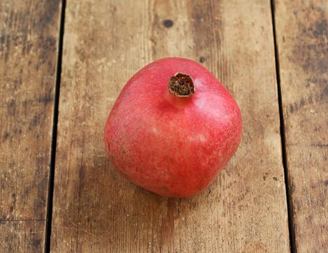 Pomegranate, Organic (each)