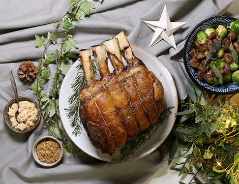 Beef Fore-Rib Joint, Bone-In & Trimmed, Organic, Daylesford (4.0kg)